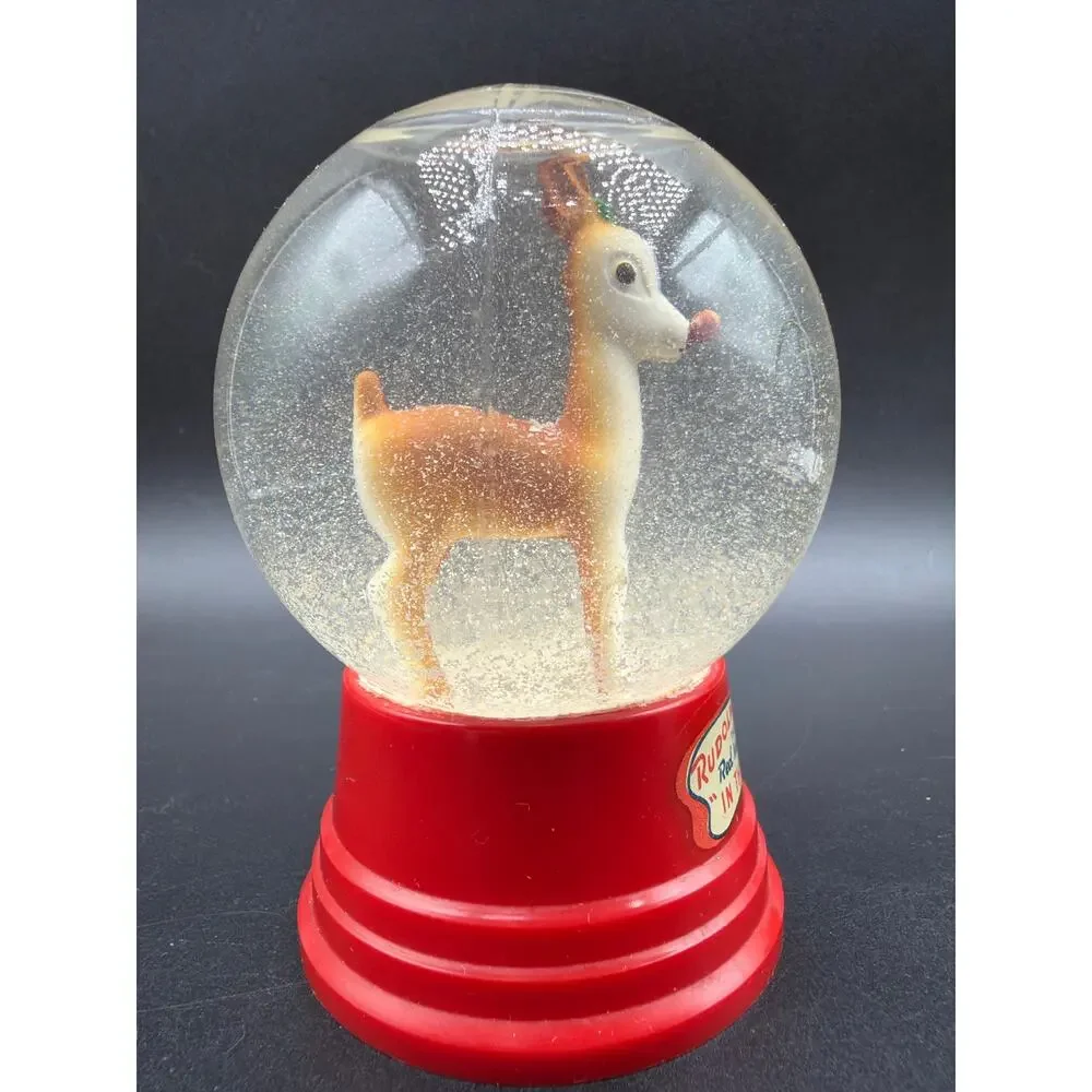Thomas Kinkade Stonehearth Hutch 1999 Mini Snow Globe Christmas Ornament 3”